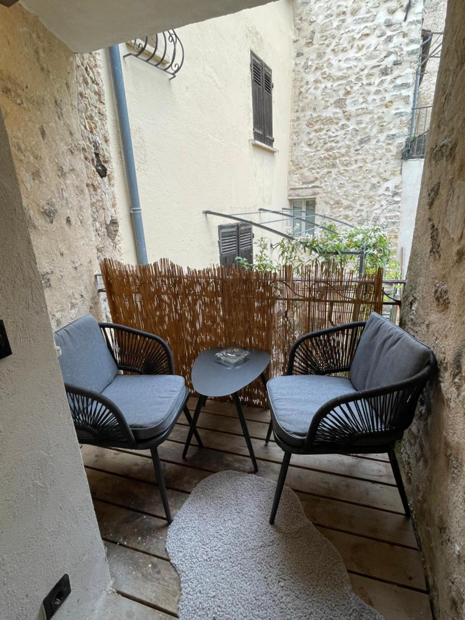 L'evasion La De Apartamento *