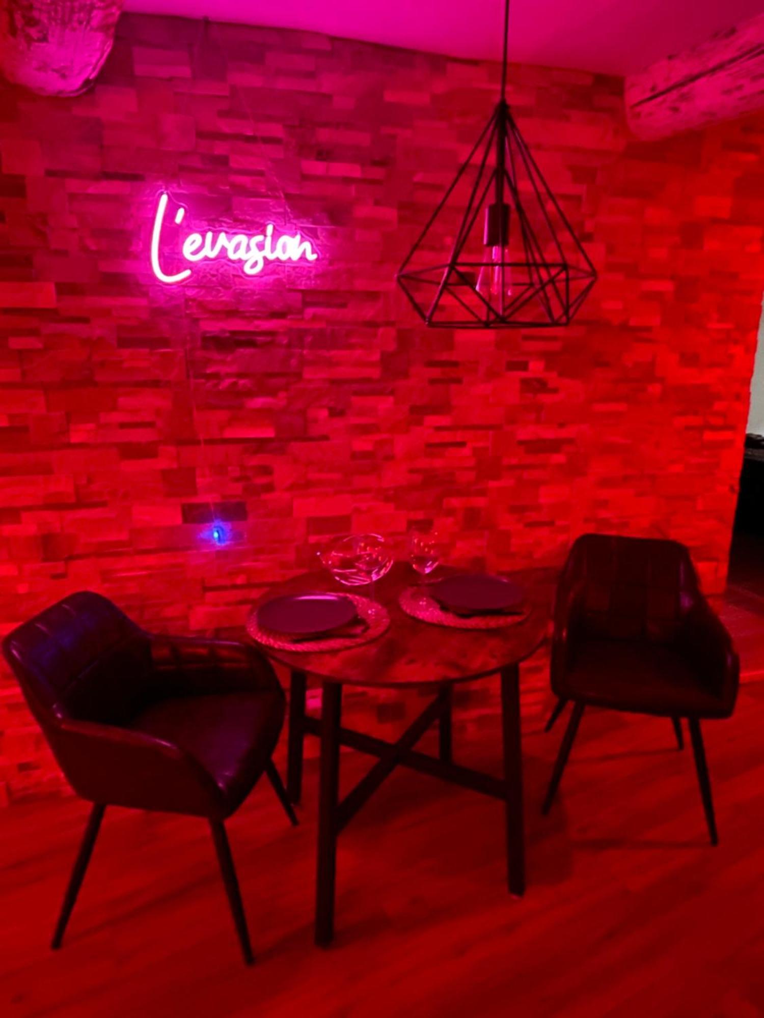 L'evasion La De Apartamento